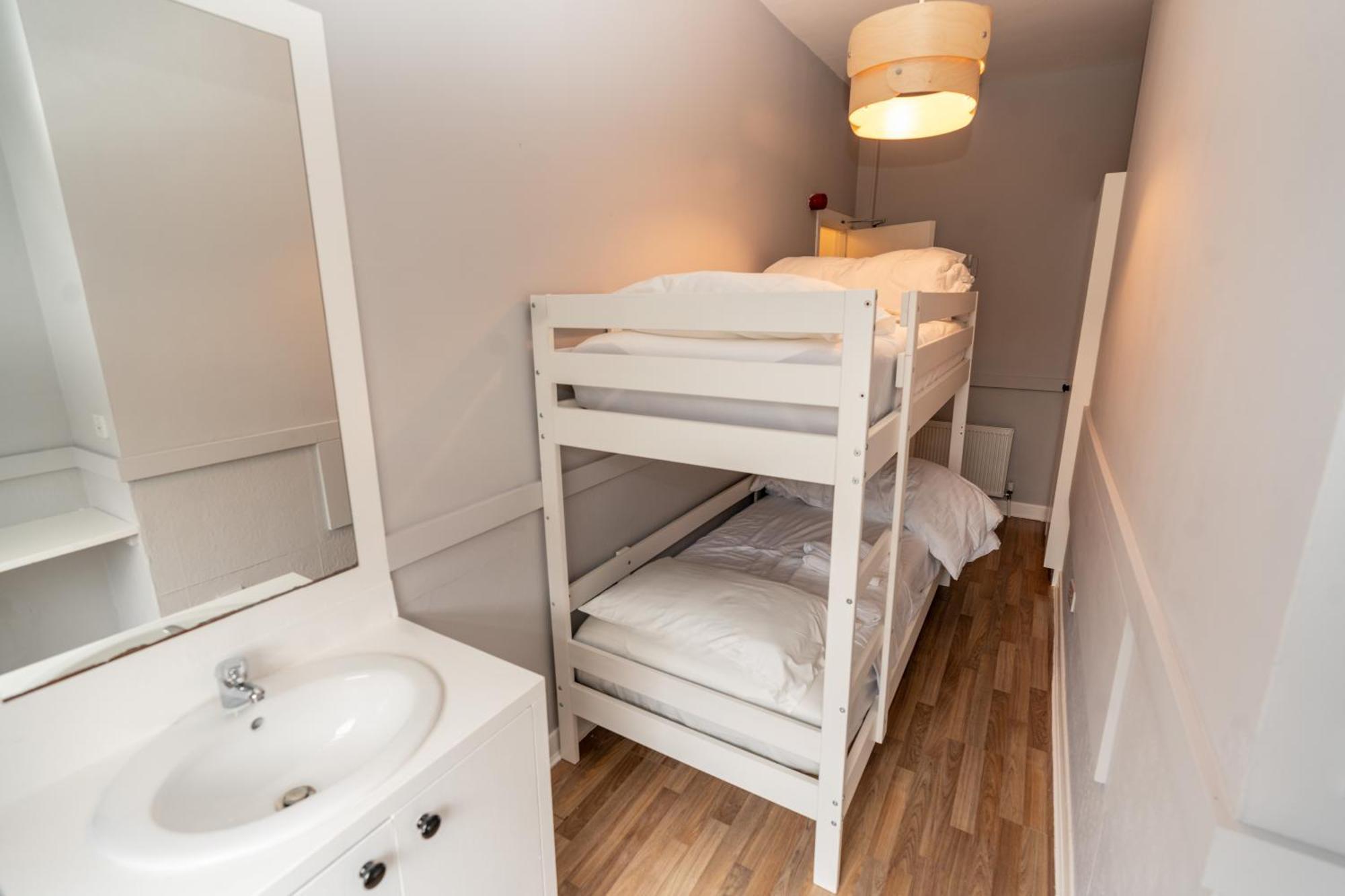 Talbot Street Guest House Дублин Экстерьер фото