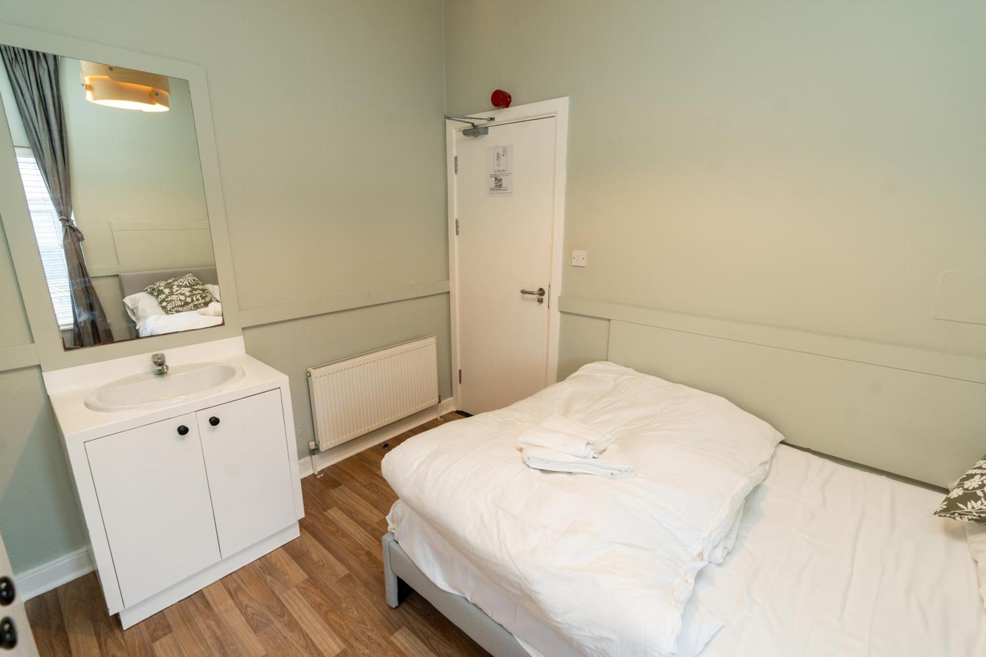 Talbot Street Guest House Дублин Экстерьер фото